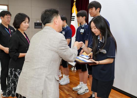 귀뚜라미문화재단 장학생 수여식 의 사진24