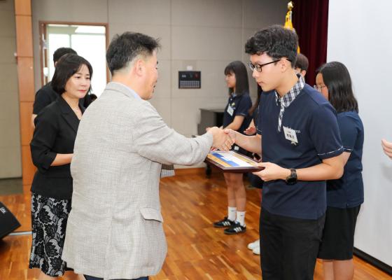 귀뚜라미문화재단 장학생 수여식 의 사진46