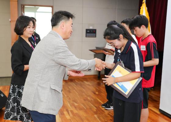 귀뚜라미문화재단 장학생 수여식 의 사진64