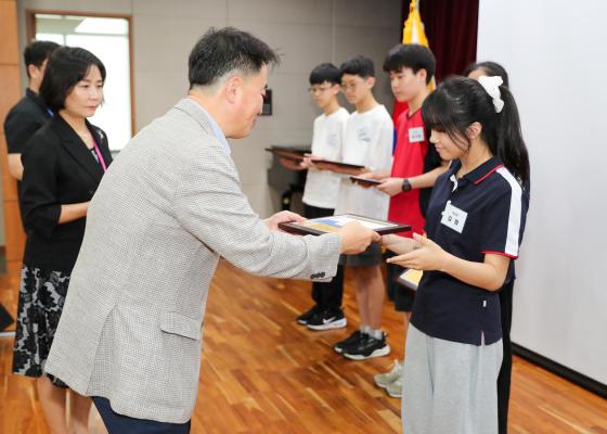귀뚜라미문화재단 장학생 수여식 의 사진65