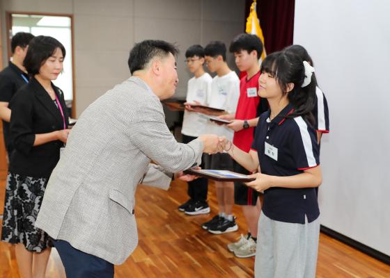 귀뚜라미문화재단 장학생 수여식 의 사진66