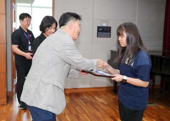 귀뚜라미문화재단 장학생 수여식 의 사진78