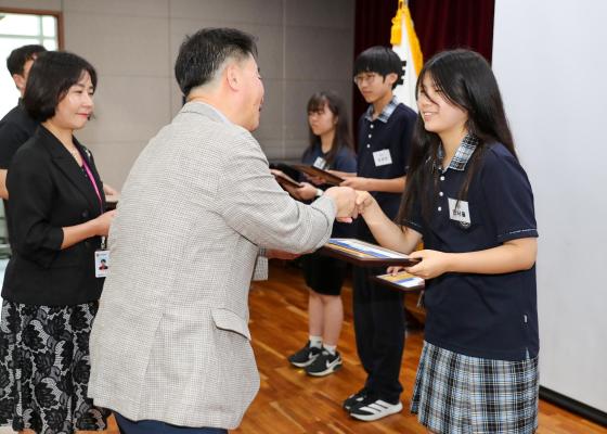 귀뚜라미문화재단 장학생 수여식 의 사진84