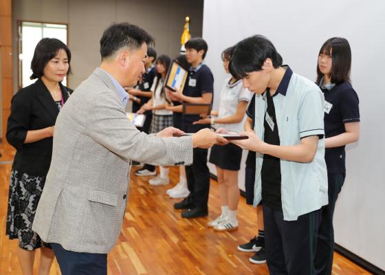 귀뚜라미문화재단 장학생 수여식 의 사진93