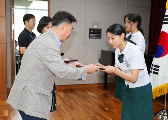 귀뚜라미문화재단 장학생 수여식 의 사진99