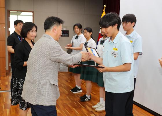 귀뚜라미문화재단 장학생 수여식 의 사진106