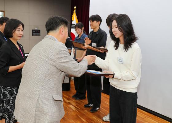 귀뚜라미문화재단 장학생 수여식 의 사진128