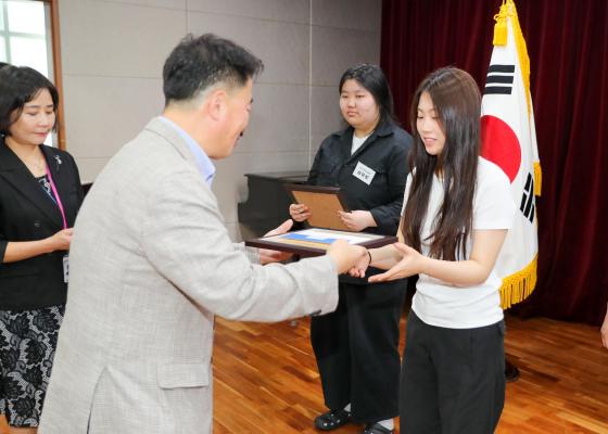 귀뚜라미문화재단 장학생 수여식 의 사진139