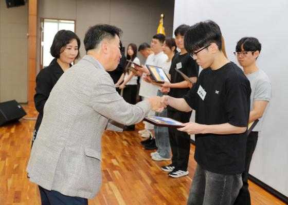 귀뚜라미문화재단 장학생 수여식 의 사진154