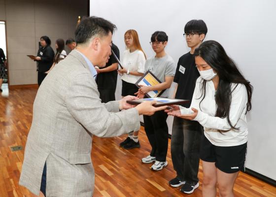 귀뚜라미문화재단 장학생 수여식 의 사진155