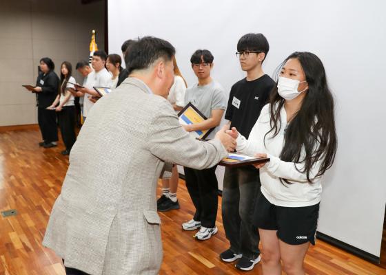 귀뚜라미문화재단 장학생 수여식 의 사진156