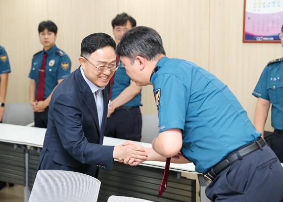 사회적 위기 대상자 관&middot;경 공동대응을 위한 업무협약 의 사진2