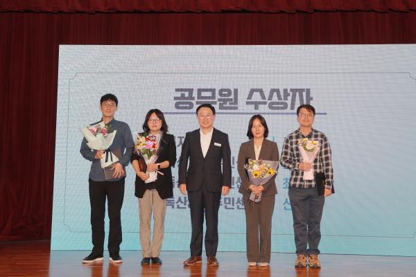 제27회 사회복지의 날 기념식 의 사진86