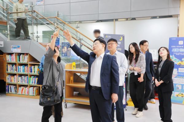 금나래도서관 열람실 연장관련 현장방문 의 사진10
