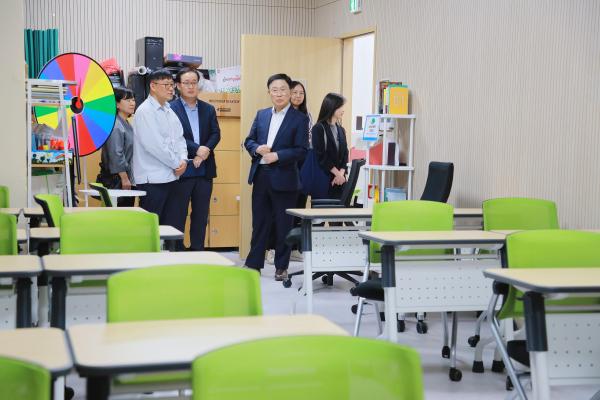 금나래도서관 열람실 연장관련 현장방문 의 사진21