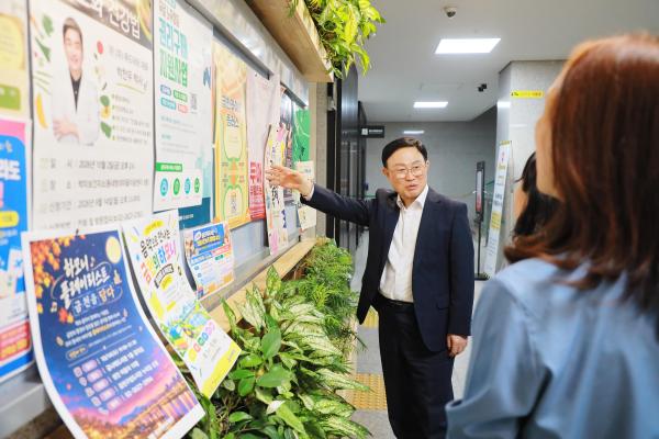 금나래도서관 열람실 연장관련 현장방문 의 사진23