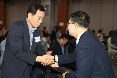 인수위원회 위촉장 수여 의 사진16