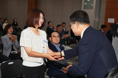 인수위원회 위촉장 수여 의 사진36