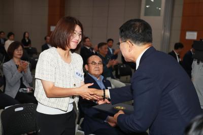 인수위원회 위촉장 수여 의 사진37