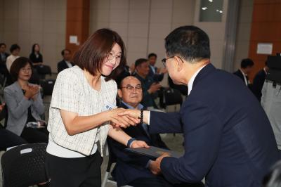 인수위원회 위촉장 수여 의 사진38