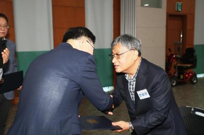 인수위원회 위촉장 수여 의 사진43