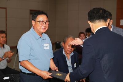 인수위원회 위촉장 수여 의 사진89
