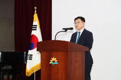 인수위원회 위촉장 수여 의 사진109