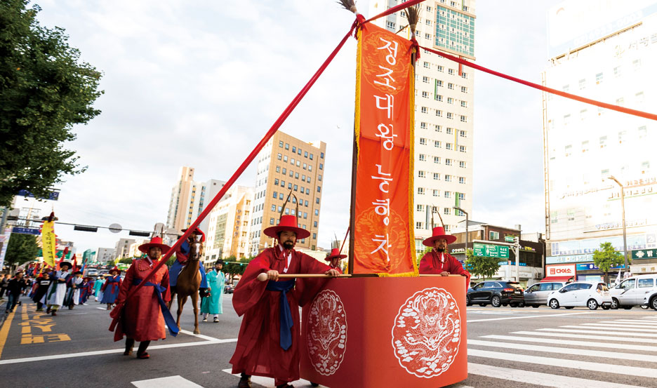 정조 능행차 행렬 (2)