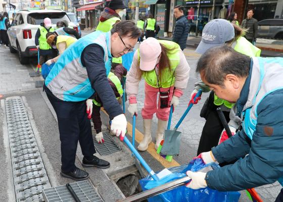 개청 30주년 주민과 함께하는 새봄맞이 대청소(시흥5동) 대표사진