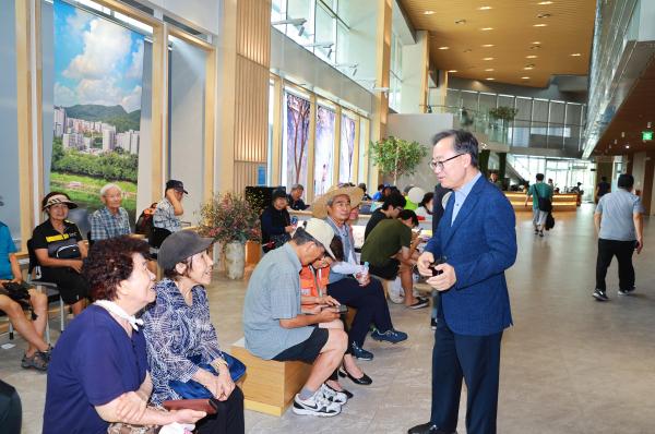 금천구청 1층 로비 무더위쉼터 대표사진